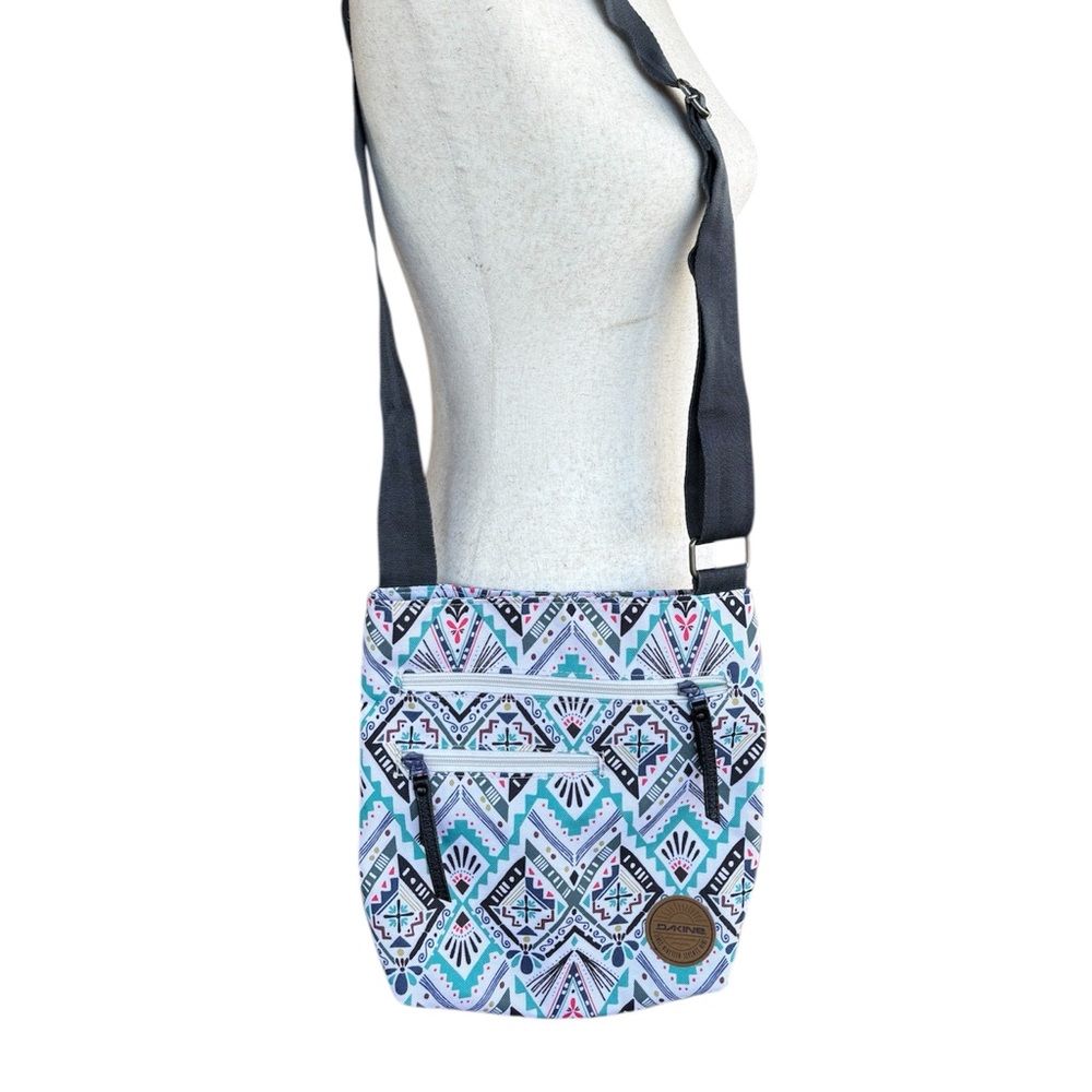 Dakine JoJo CrossbodyBag Aztec Print Teal Black Adjustable StrapTravel Festival‎